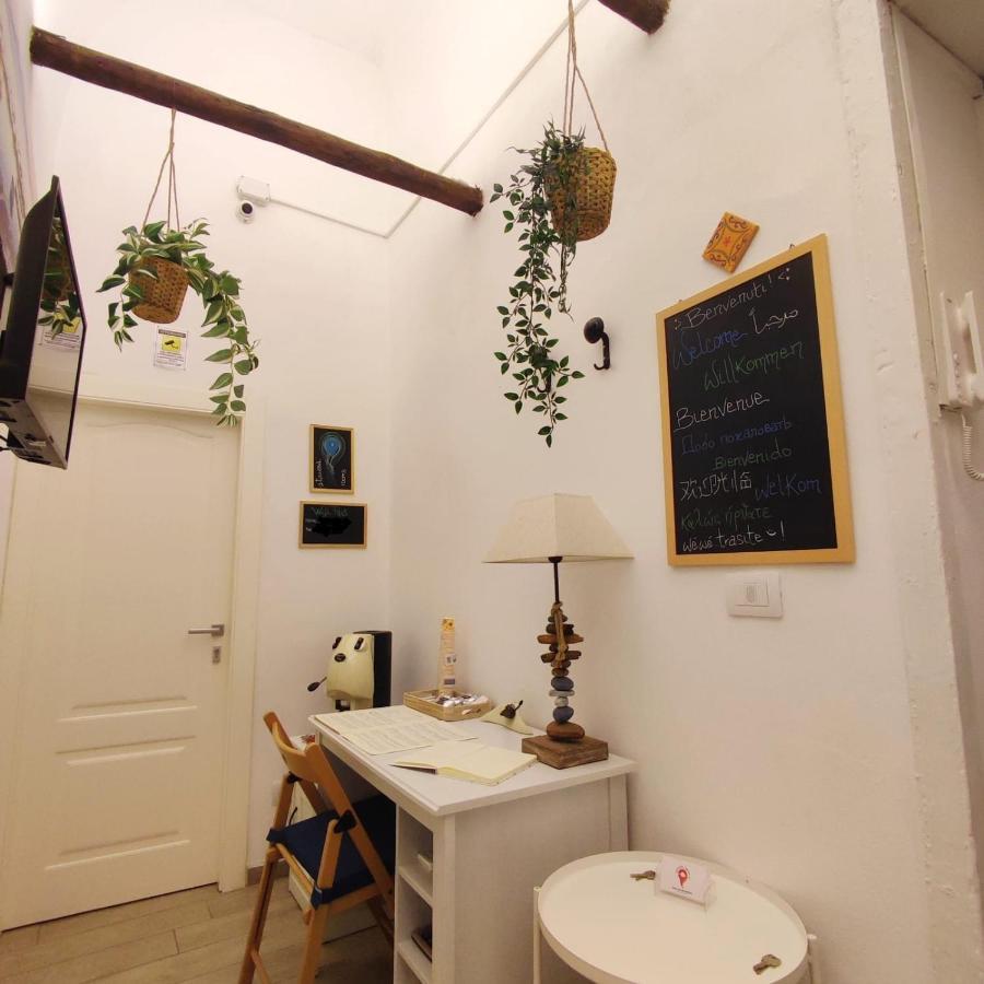 Staicca Rooms Napoli Esterno foto