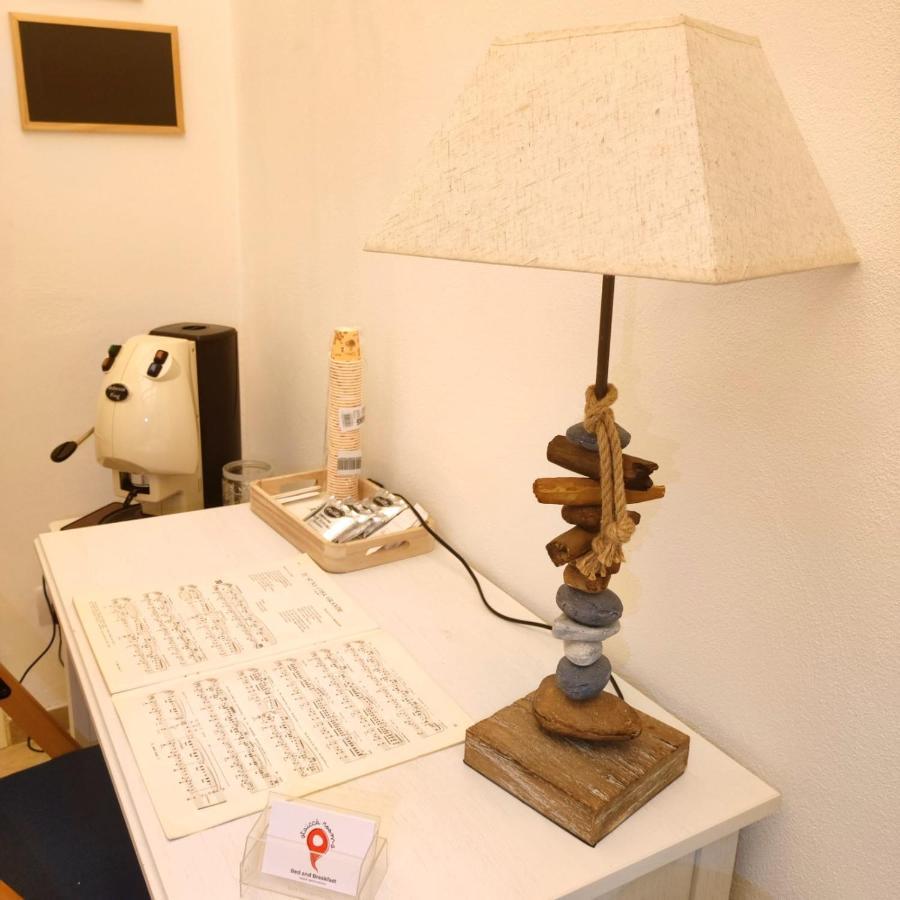 Staicca Rooms Napoli Esterno foto