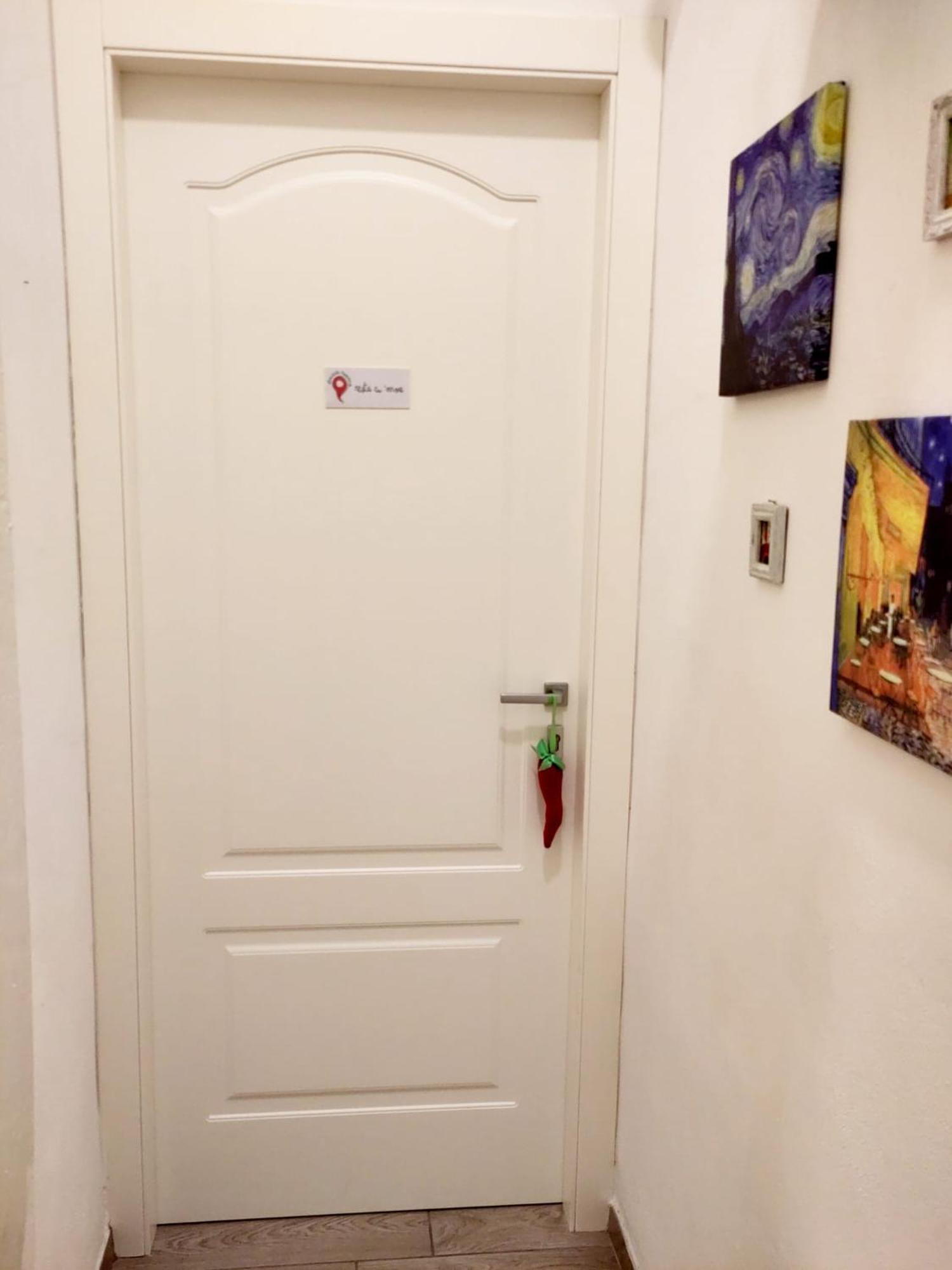 Staicca Rooms Napoli Esterno foto