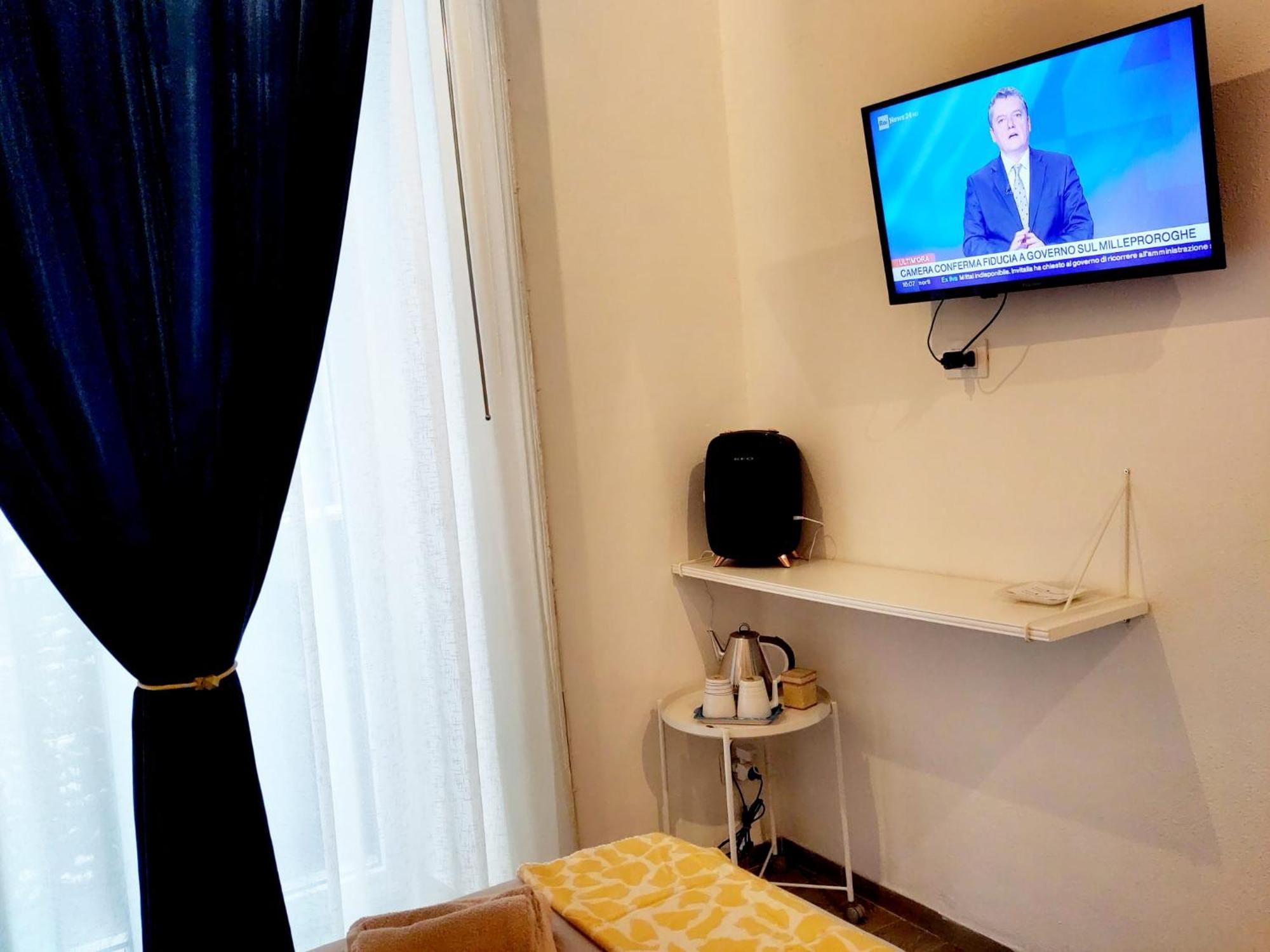 Staicca Rooms Napoli Esterno foto