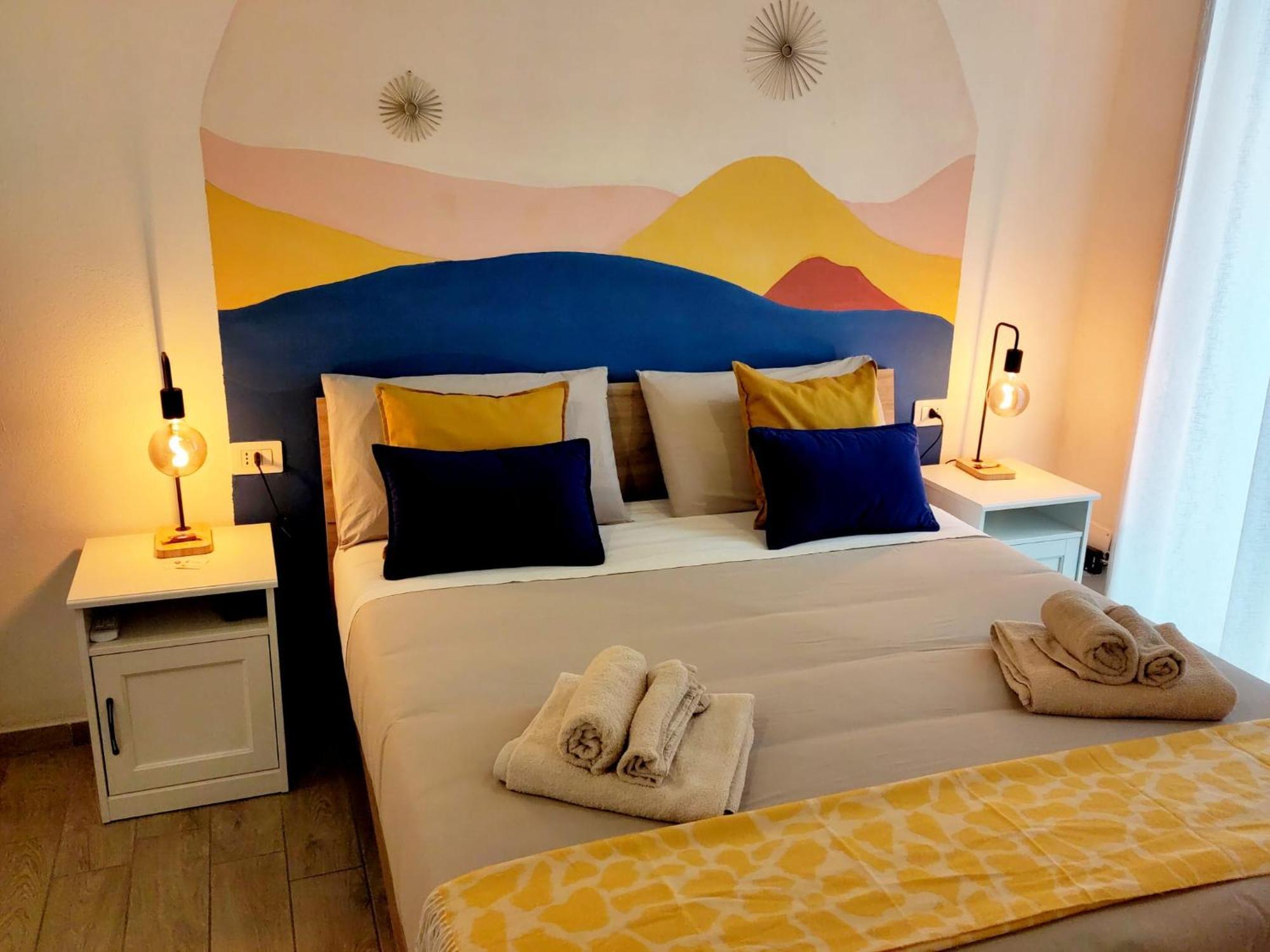 Staicca Rooms Napoli Esterno foto